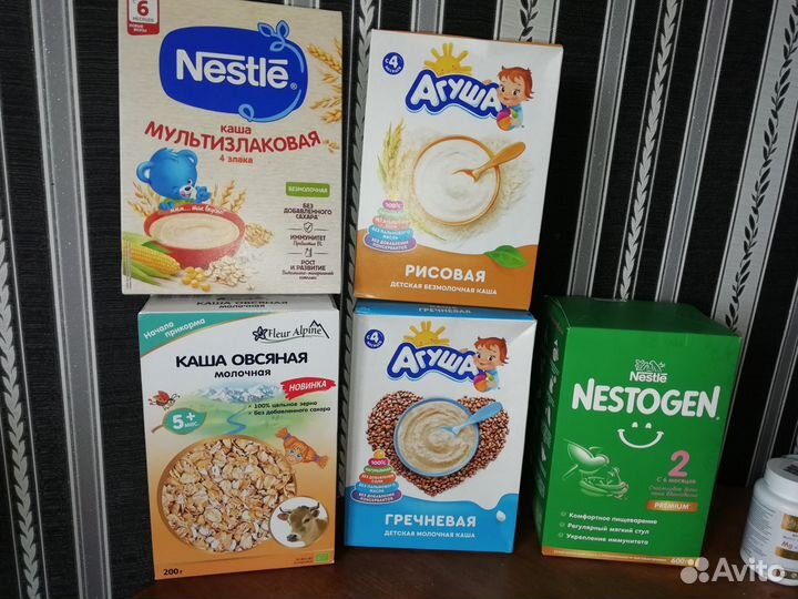 Каши детские и смесь, прикорм