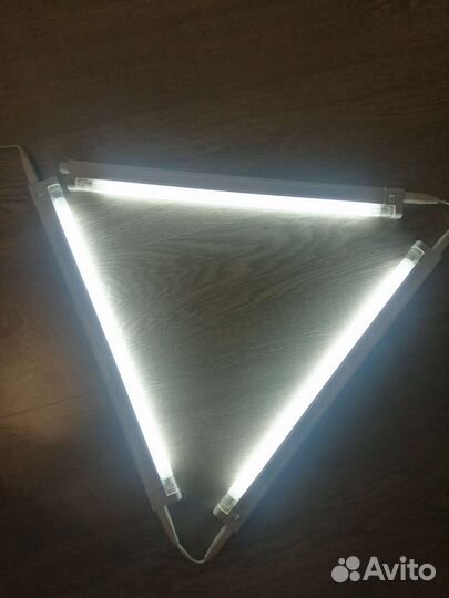 Светильник люминесцентный
