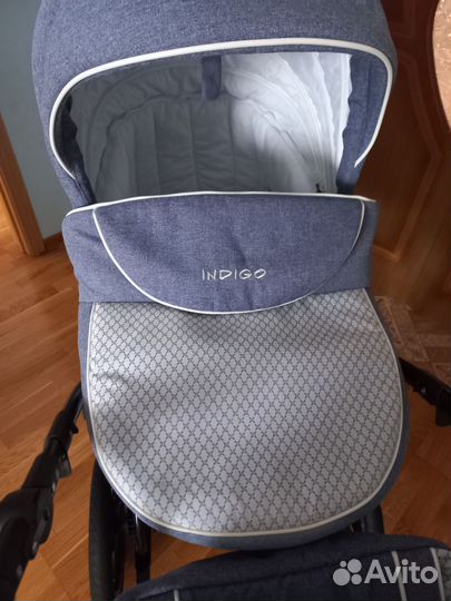 Коляска Indigo