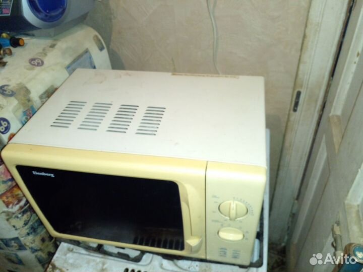 Микроволновая печь Elenberg