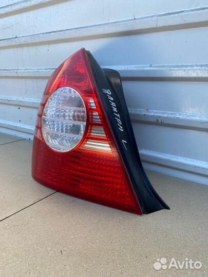 Фонарь задний левый Hyundai Elantra 3 XD