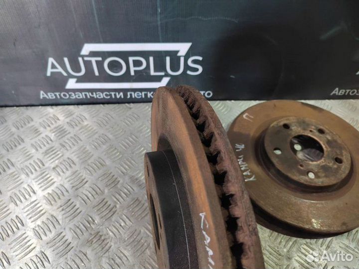 Тормозные диски переднее Toyota Camry XV40 2.4