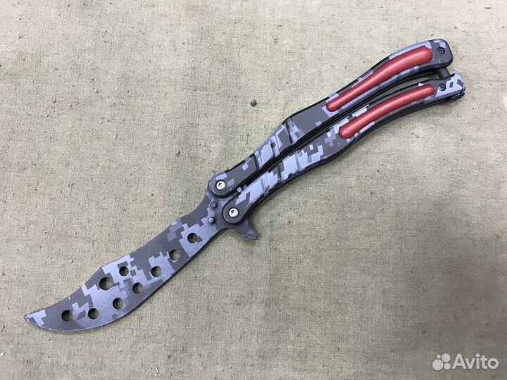 Тренировочный нож бабочка CS GO пиксели