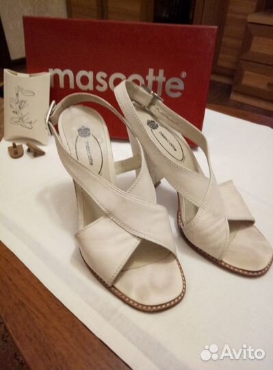 Босоножки женские Mascotte р.37