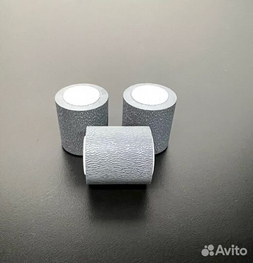 2HS08260 Ролик ручной подачи оригинал Kyocera