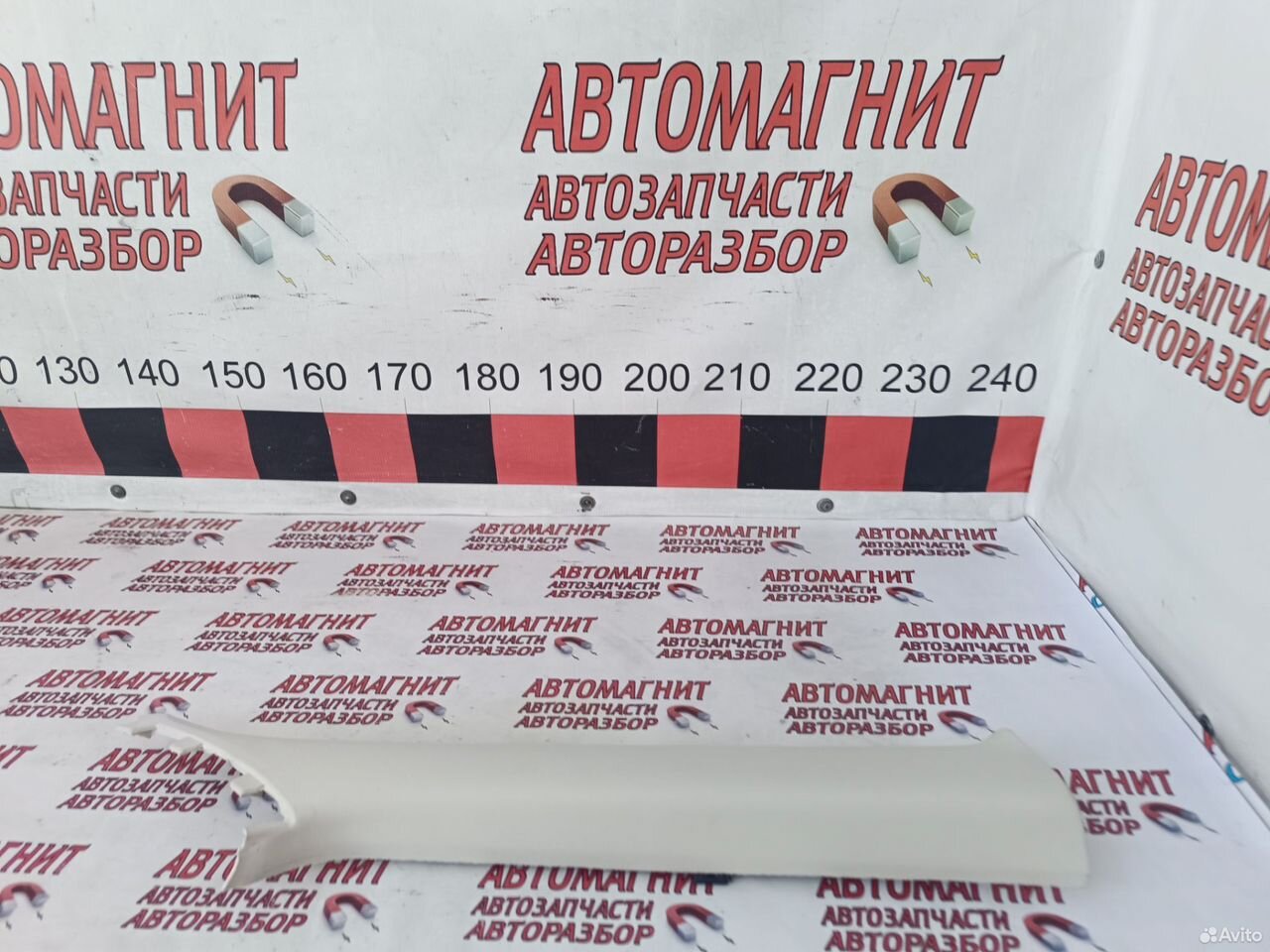 Обшивка стойки лобового стекла правая Voyah Free