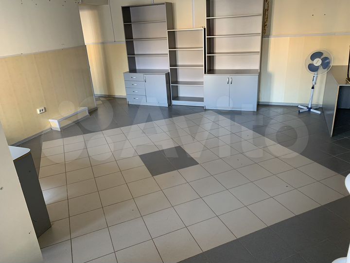 Свободного назначения, 90 м²
