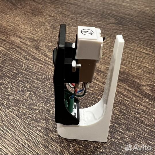 Новая игла + хедшелл для проигрывателя винила