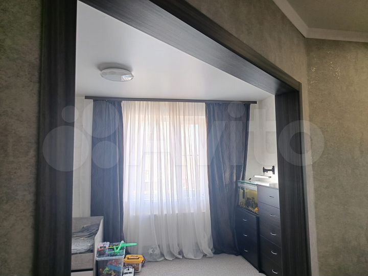 2-к. квартира, 57 м², 1/3 эт.