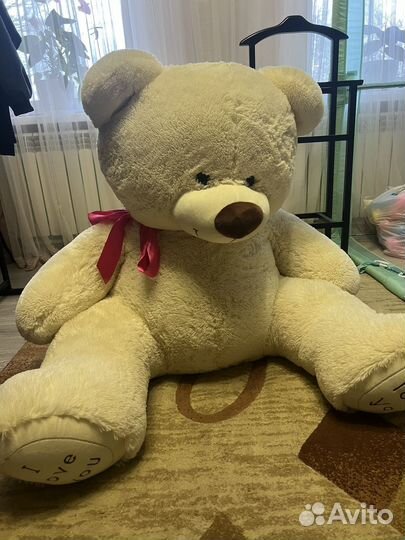 Большие плюшевые медведи