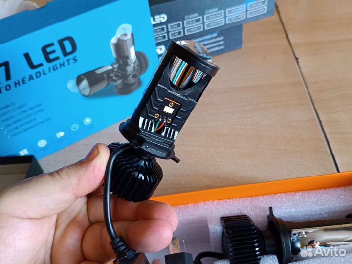 Лед лампы h4 с линзой