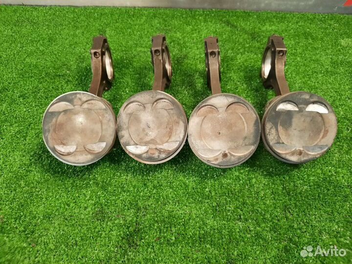 Поршень с шатуном в сборе Ford 1.6L duratec 16V