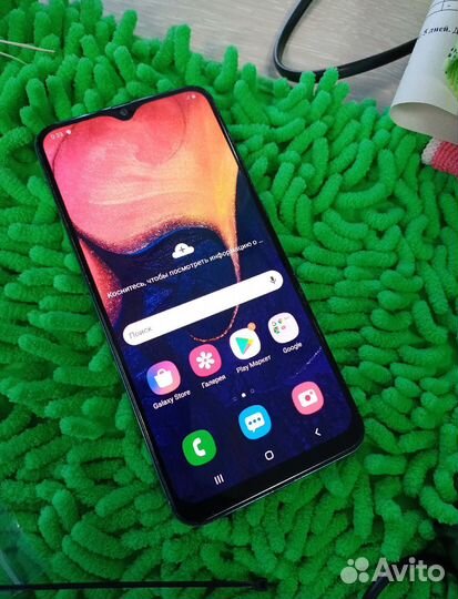 Samsung Galaxy A50, 6/128 ГБ