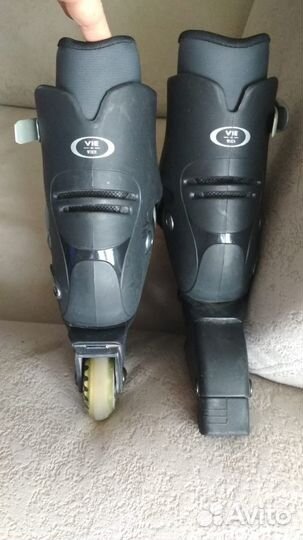 Роликовые коньки