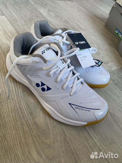 Кроссовки yonex