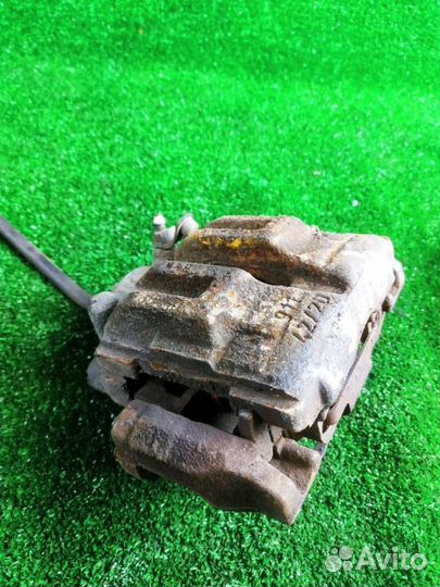 Суппорт тормозной задний левый Bmw 330I E46 M54