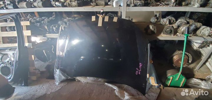 Капот Volkswagen Golf 6