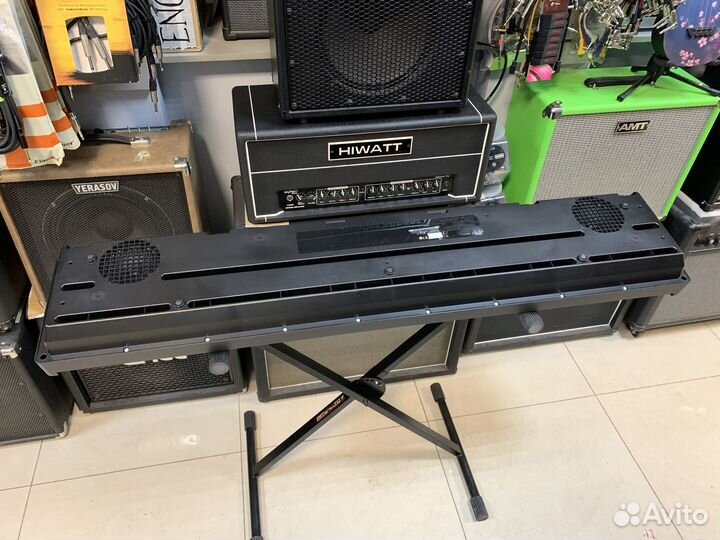 Цифровое пианино, 88 клавиш Roland FP-10-BK