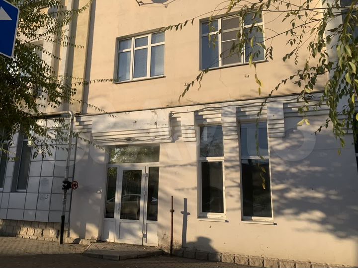 Продам офисное помещение, 125.7 м²