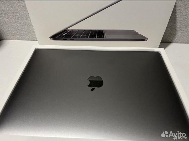 Macbook pro 13 2020 512gd intel