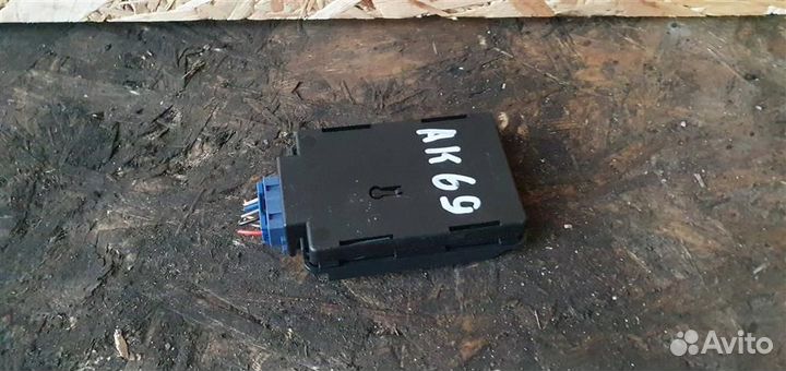 Блок электронный Opel Insignia 2008-2017