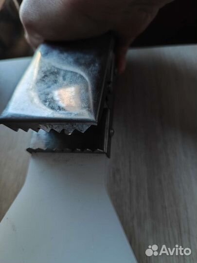 Доска для чистки рыбы с ножом,перчаткой. Финляндия