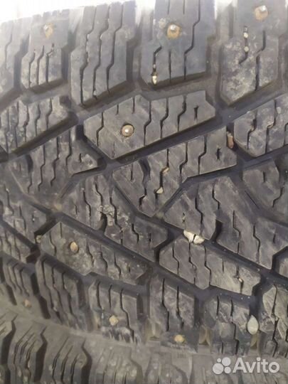 Nokian Tyres Hakkapeliitta C3 225/75 R16