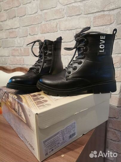 Ботинки для девочки