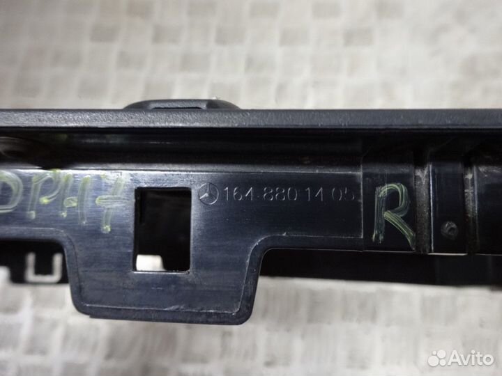 Решетка в капот Мерседес 164