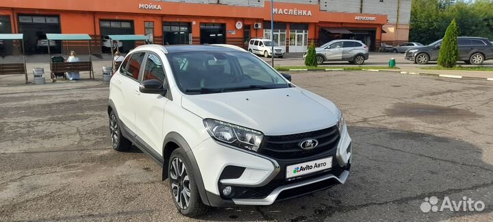 LADA XRAY Cross 1.6 CVT, 2022, 55 000 км