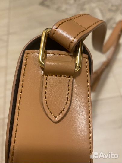 Сумка из натуральной кожи Levis