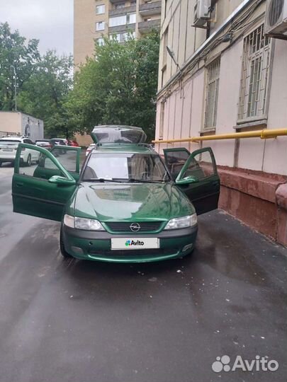 Opel Vectra 1.8 МТ, 1997, 276 809 км