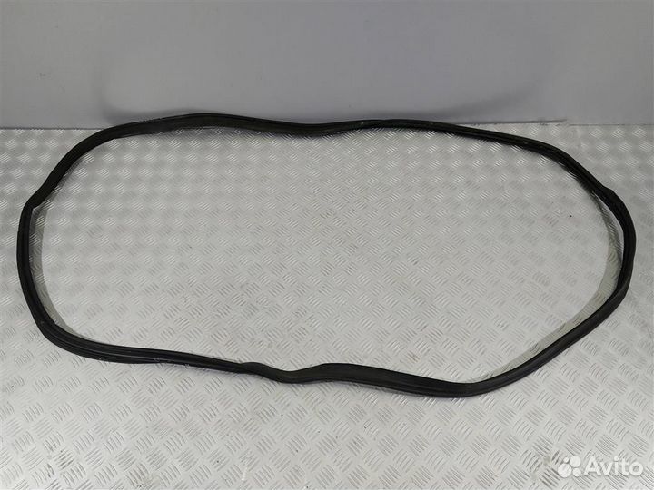 Уплотнитель багажника Audi A6 C7 4G9827705A