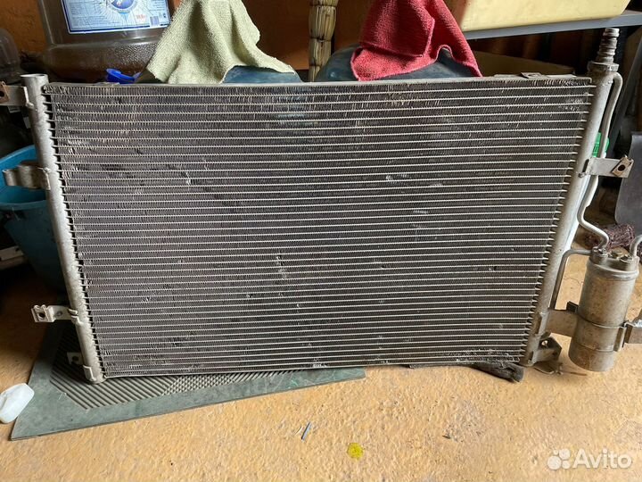 Радиатор кондиционера volvo s60