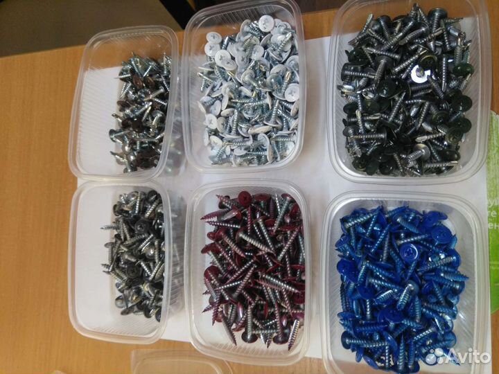 Пресс-шайба окрашенная