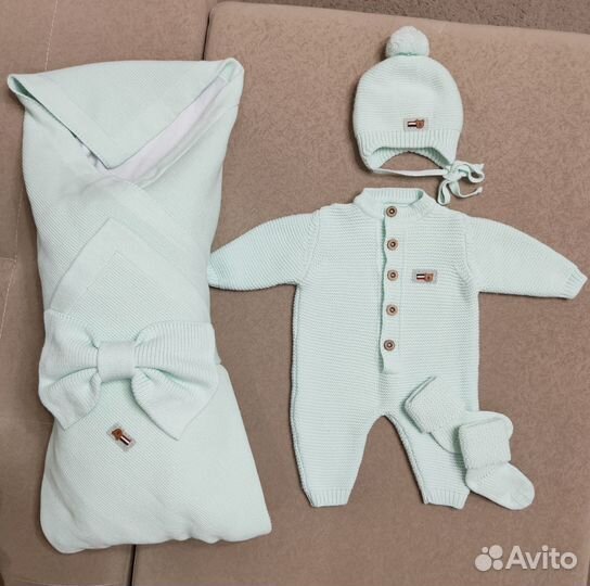 Комплект на выписку для новорожденного осенний
