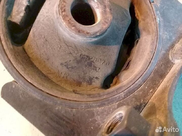 Опора двигателя (подушка двс) задняя 12371-28070 T