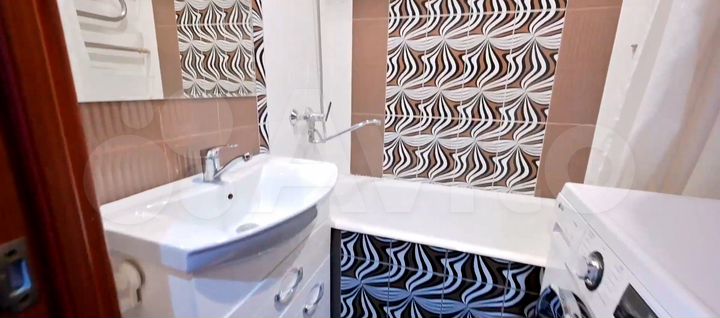 3-к. квартира, 70,5 м², 8/16 эт.