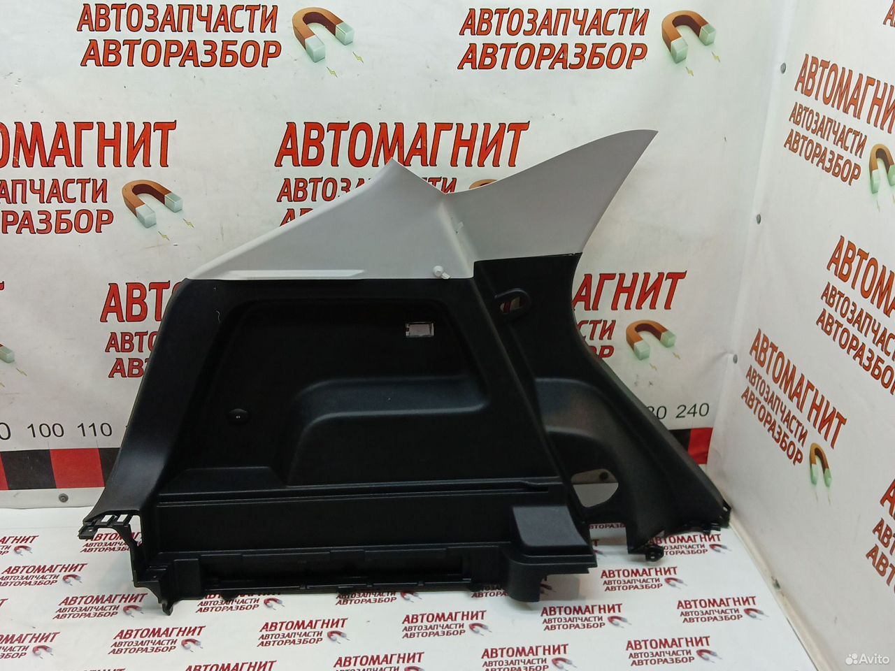 Обшивка багажника левая Омода С5 Omoda C5