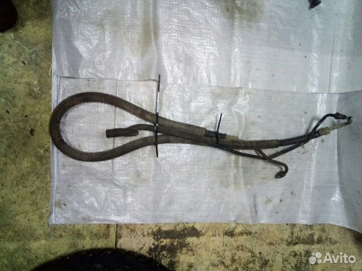 Шланг трубка гура vw гольф 3. пассат б3