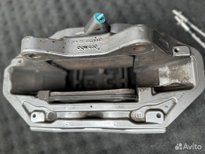 Усиленные передние тормоза amg на w222 w213 c217