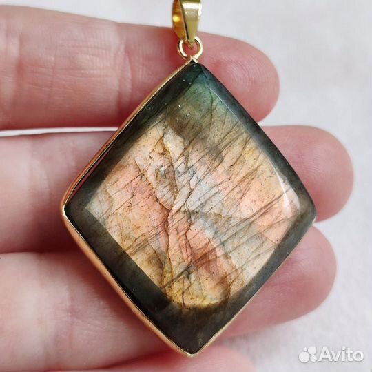 Лабрадорит кулон ромб 14г на цепочке