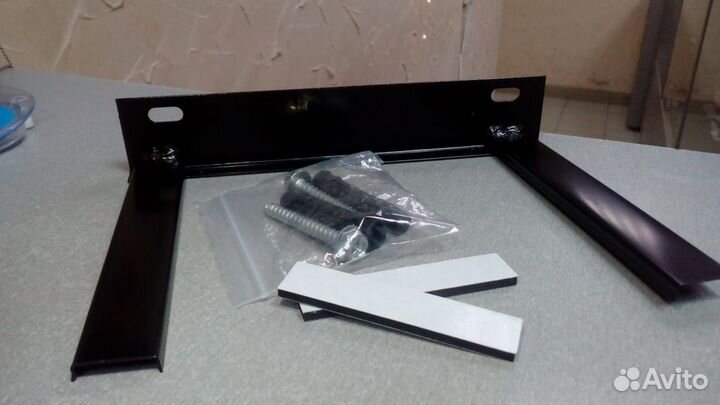 Полка для ресивер/DVD/ноутбука