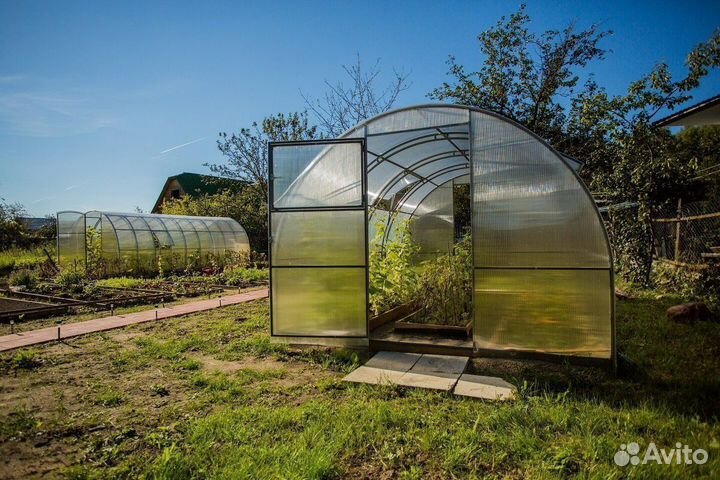 Теплицы арочные и прямостенные от завода
