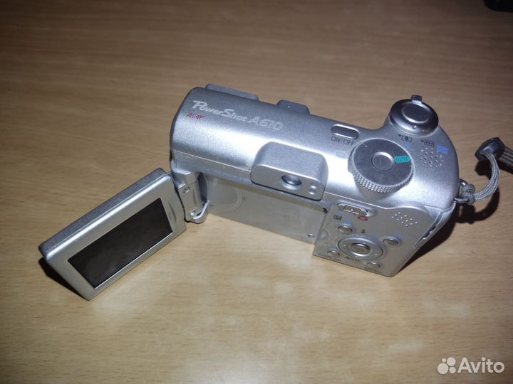 Фотоаппарат с видеосъемкой