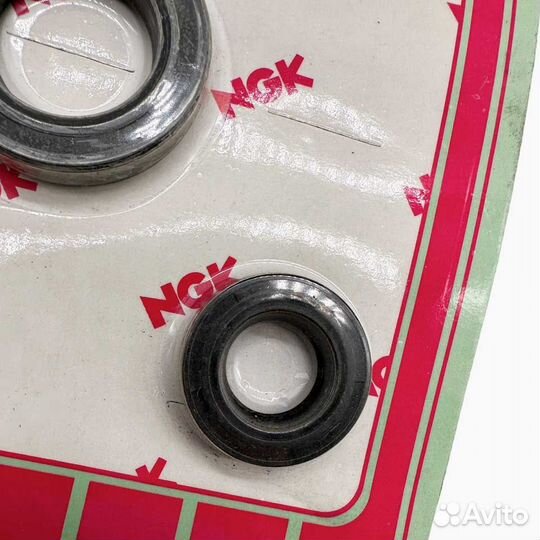 Набор сальников Honda tact AF-16 (24х11х7, 29х16х8