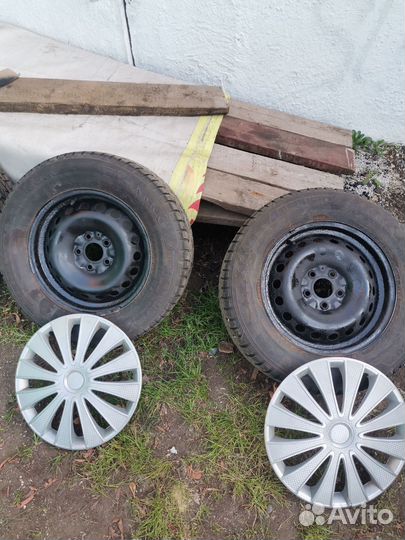 Nokian Tyres Hakkapeliitta 7 SUV 215/65 R16 102T