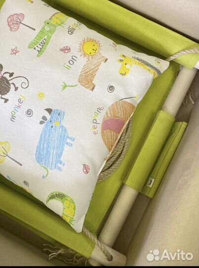 Детская качель подвесная