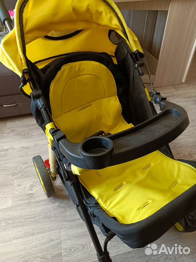 Коляска прогулочная летняя легкая