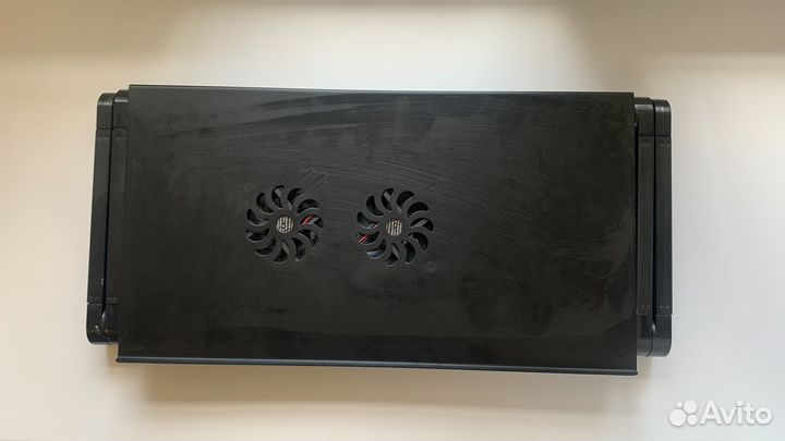 Подставка с охлаждением для ноутбука